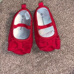 Red infant dress shoes size 2